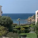 Avec Vue Sur La *
