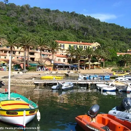A 50 M De La Apartment